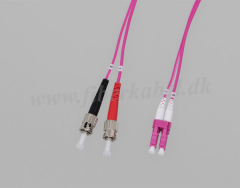 Fiberoptisk Patchkabel Duplex LC-ST, multimode OM4